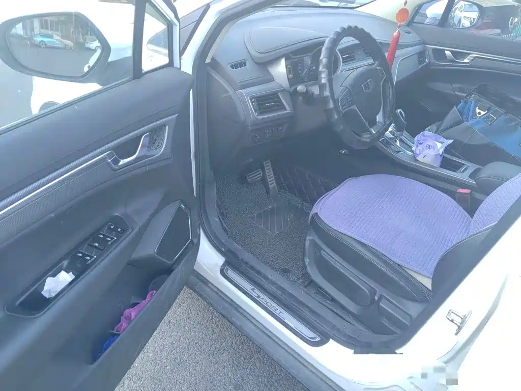 Geely Emgrand GS — миниатюра 12