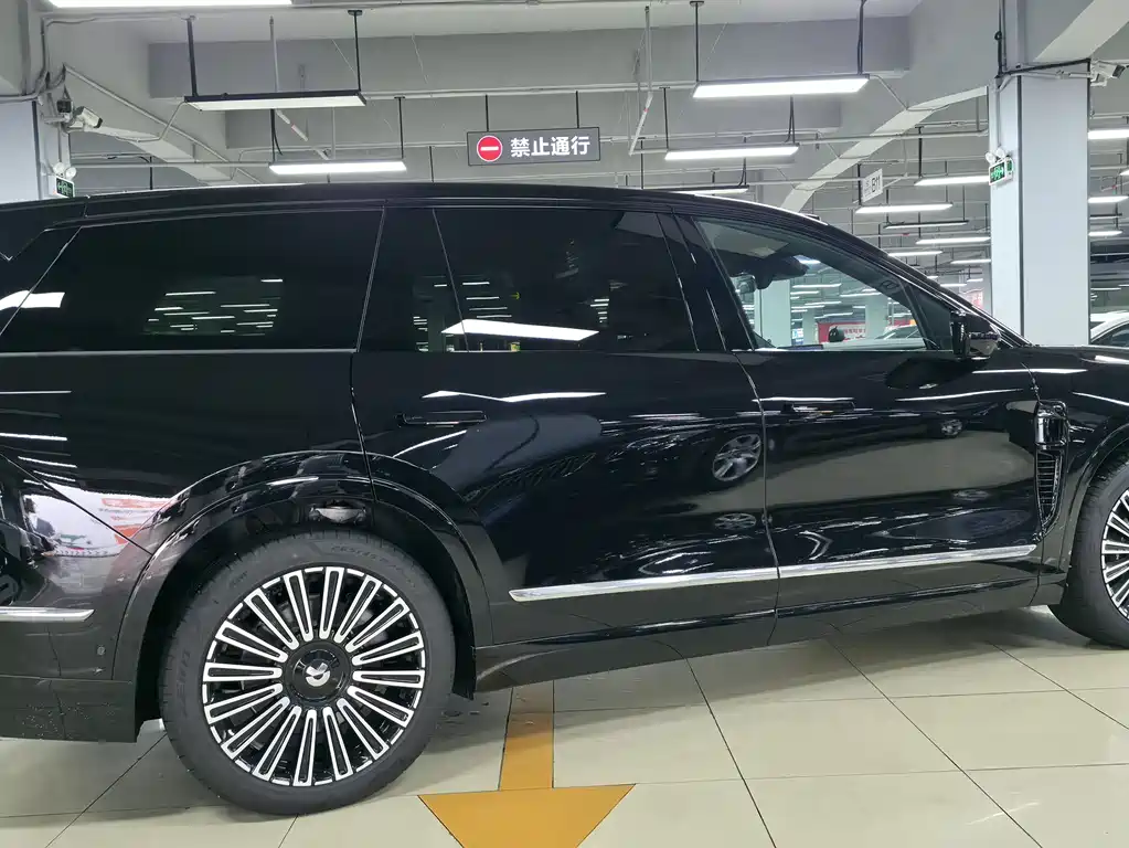 NIO ES8 2026 мест Executive Luxury