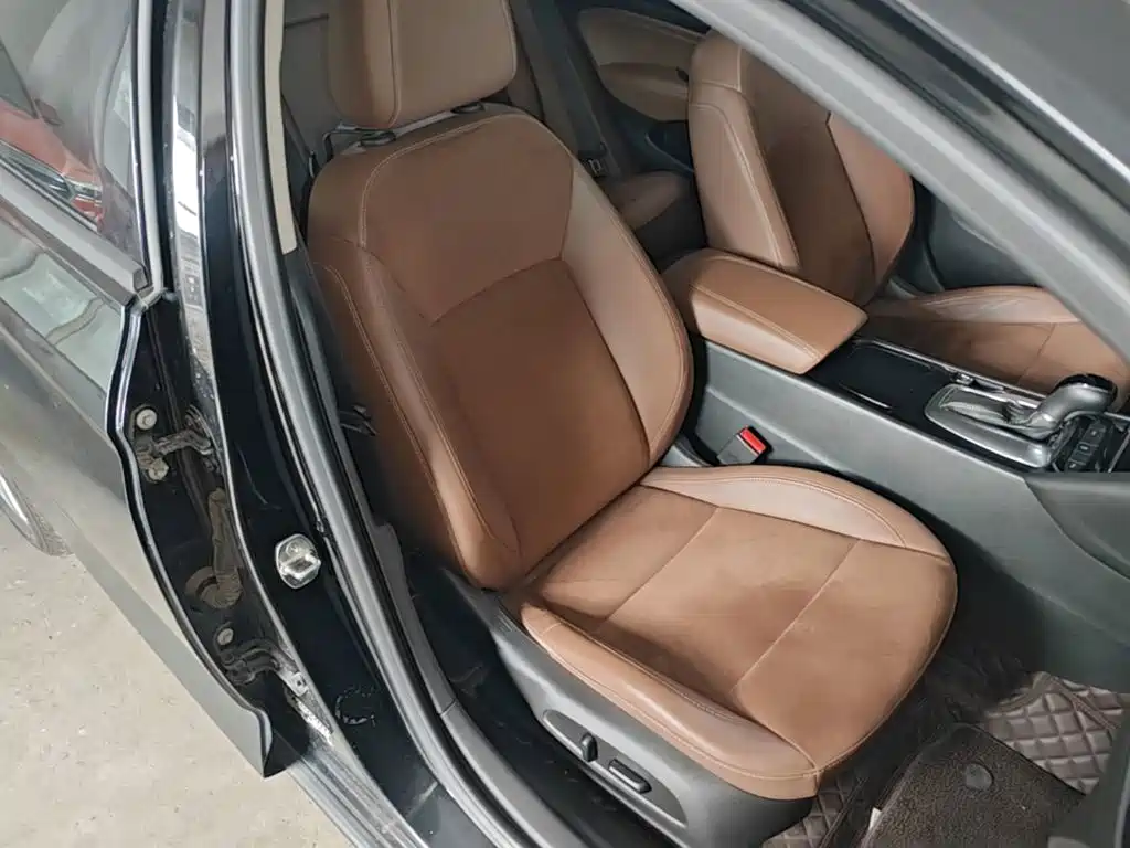 Buick Regal — миниатюра 25