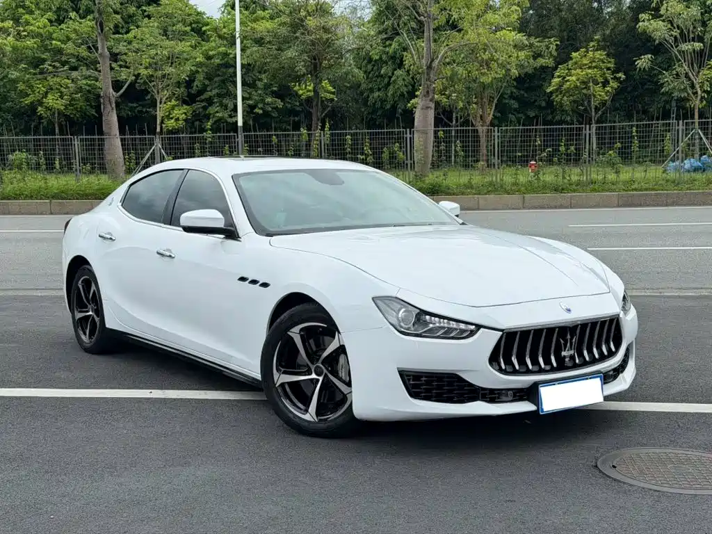 Maserati Ghibli
