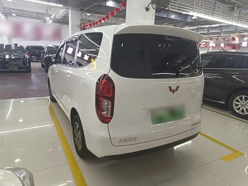 Wuling Hongguang EV — миниатюра 23