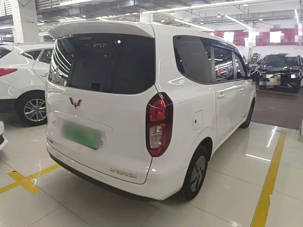 Wuling Hongguang EV — миниатюра 5