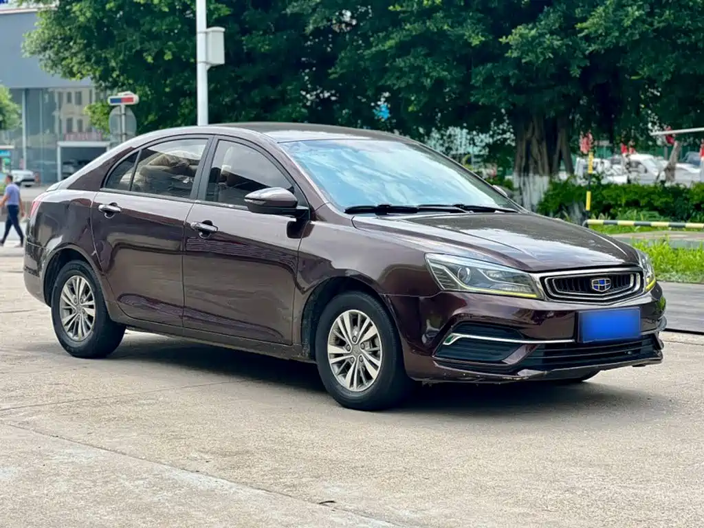 Geely Emgrand — миниатюра 3