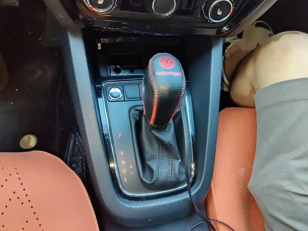Volkswagen Sagitar — миниатюра 7