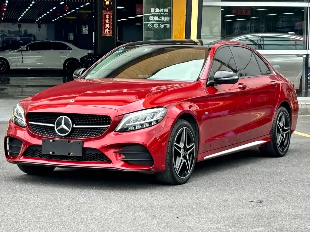 Mercedes-Benz C-Class 2020