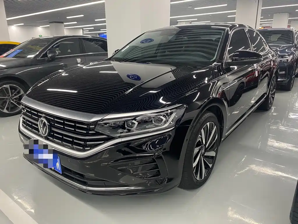 Volkswagen Passat 2022