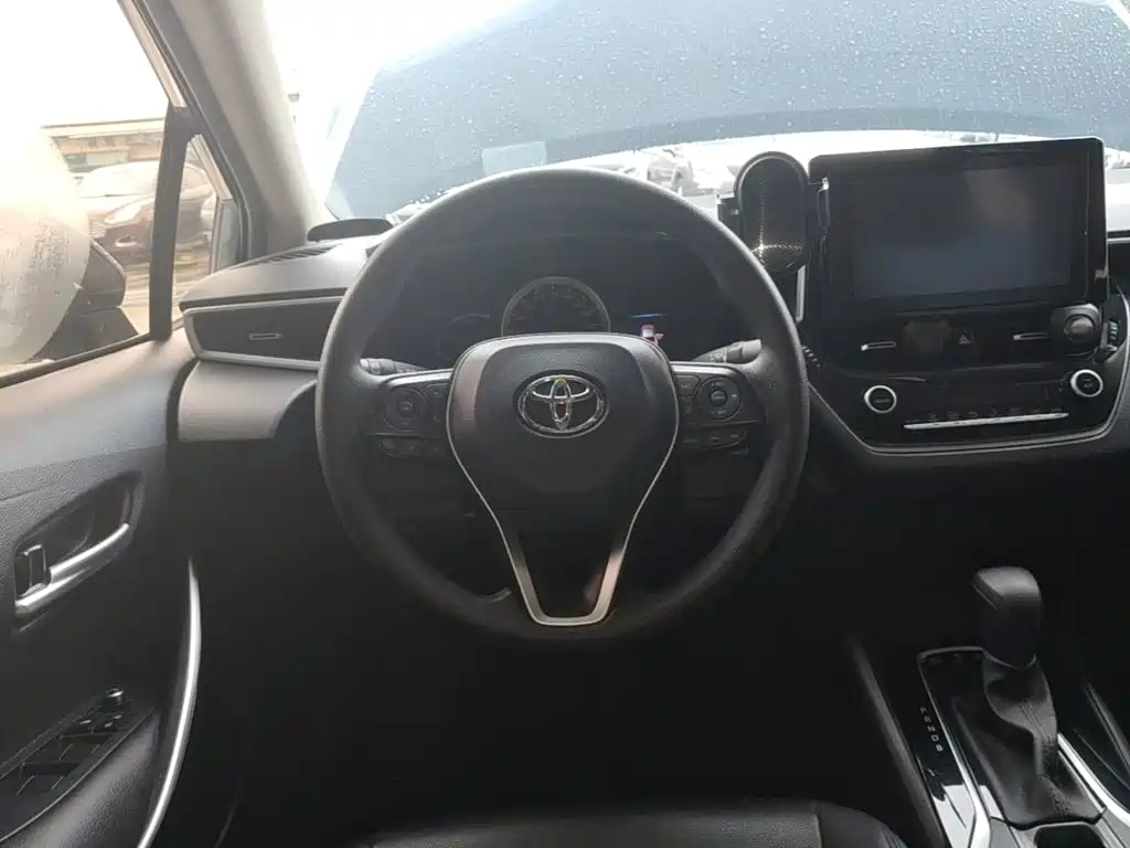 Toyota Corolla — миниатюра 11
