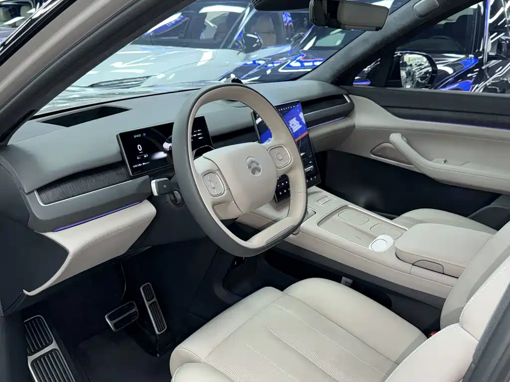 NIO ES8 — миниатюра 13