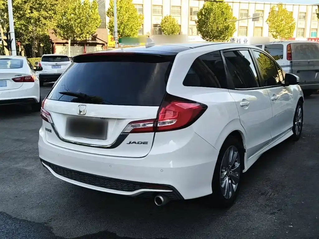 Honda Jade — миниатюра 7