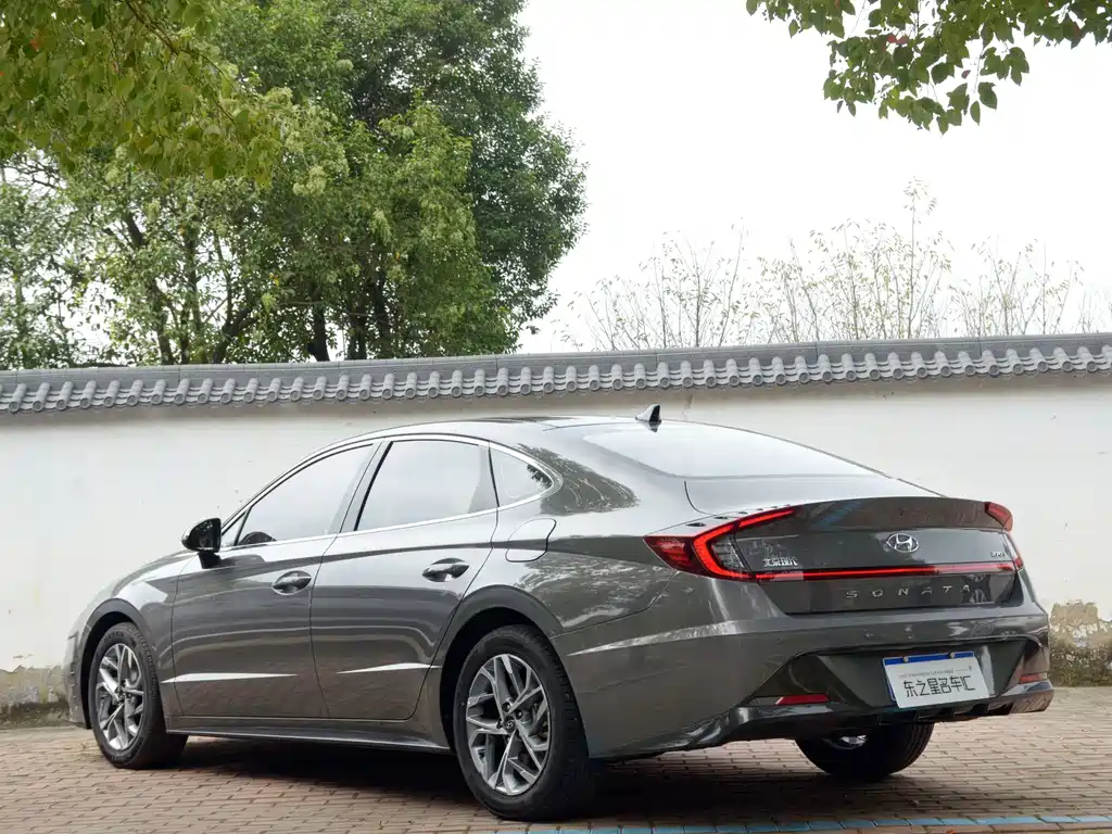 Hyundai Sonata — миниатюра 5