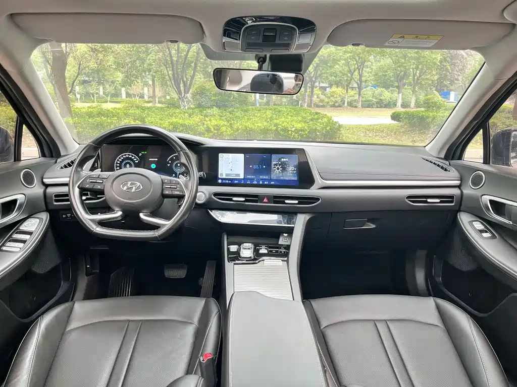 Hyundai Sonata — миниатюра 14