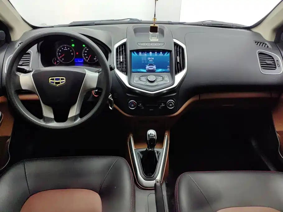 Geely King Kong — миниатюра 12
