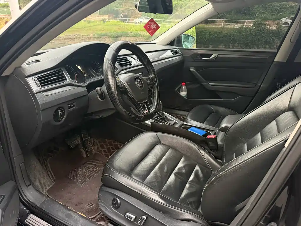 Volkswagen Passat — миниатюра 4