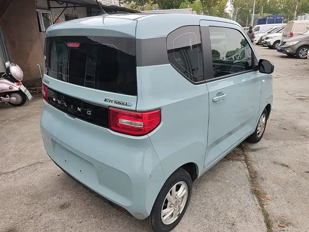 Wuling MINIEV — миниатюра 7