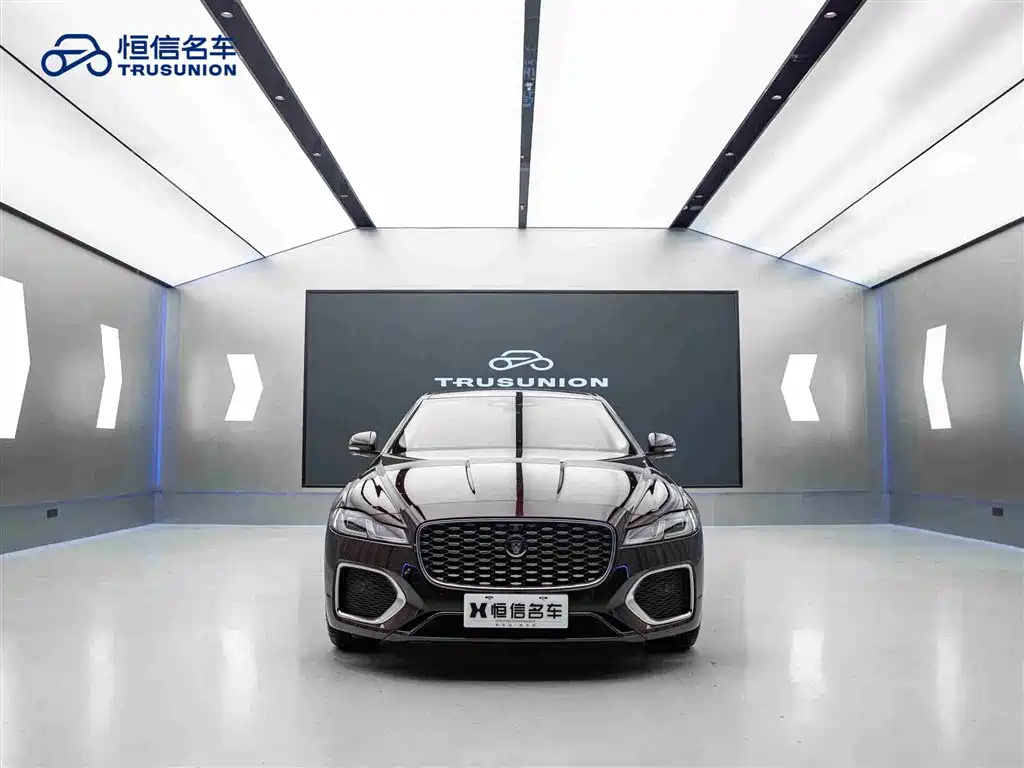 Jaguar XFL 2021 XFL 2.0T P250 Premium Luxury