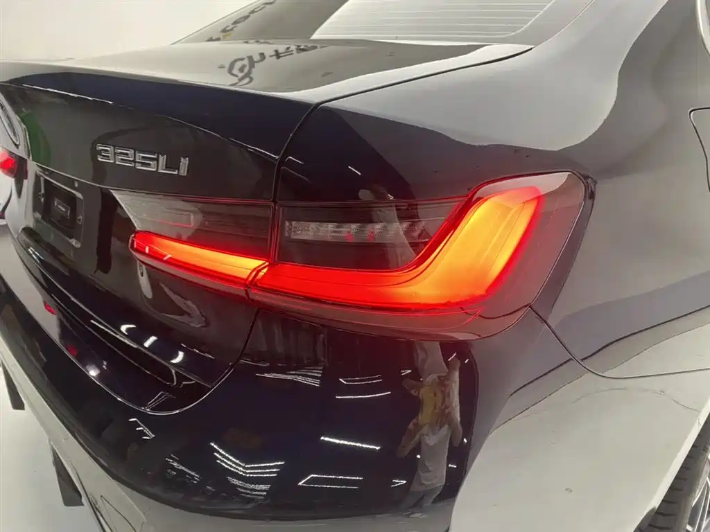 BMW 3 Series 3 2025 325Li M Sport