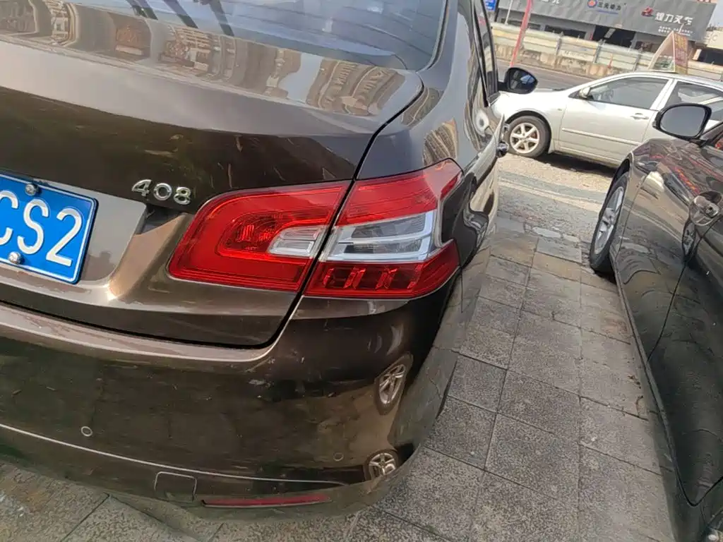 Peugeot 408 — миниатюра 8