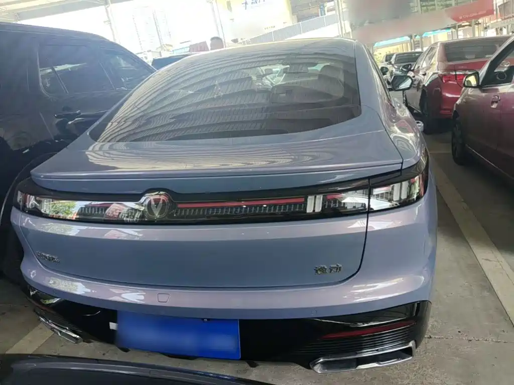 Changan Eado — миниатюра 6