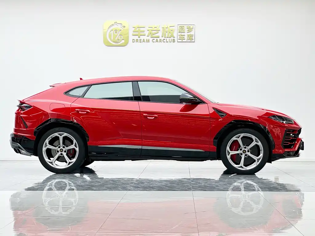 Lamborghini Urus — миниатюра 7