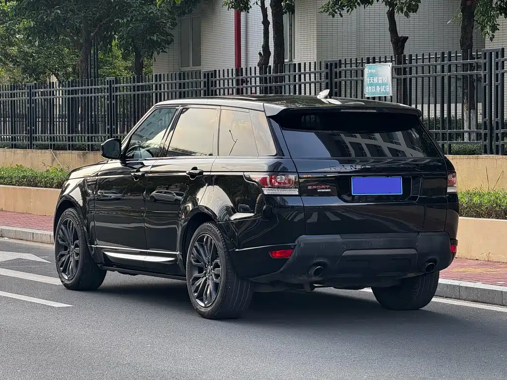 Land Rover Sport — миниатюра 19