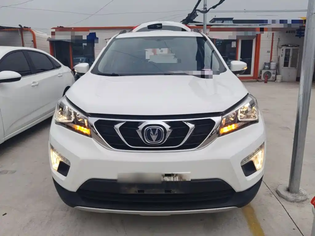 Changan CS15 — миниатюра 3