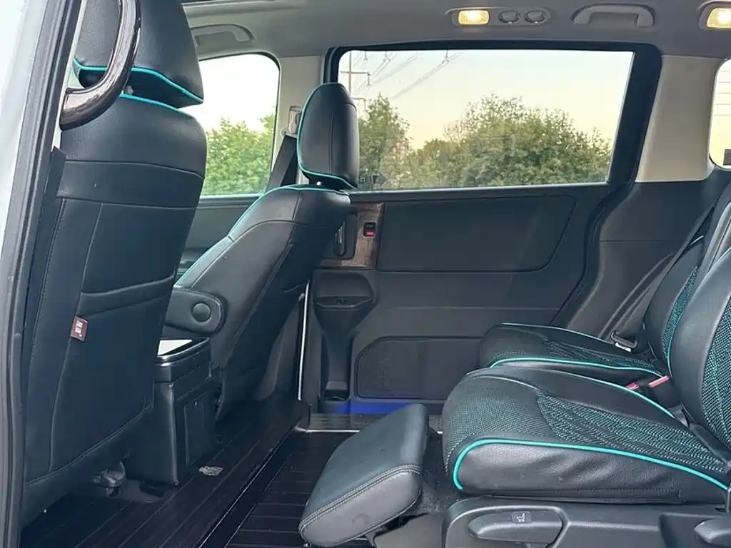 Honda Odyssey — миниатюра 7