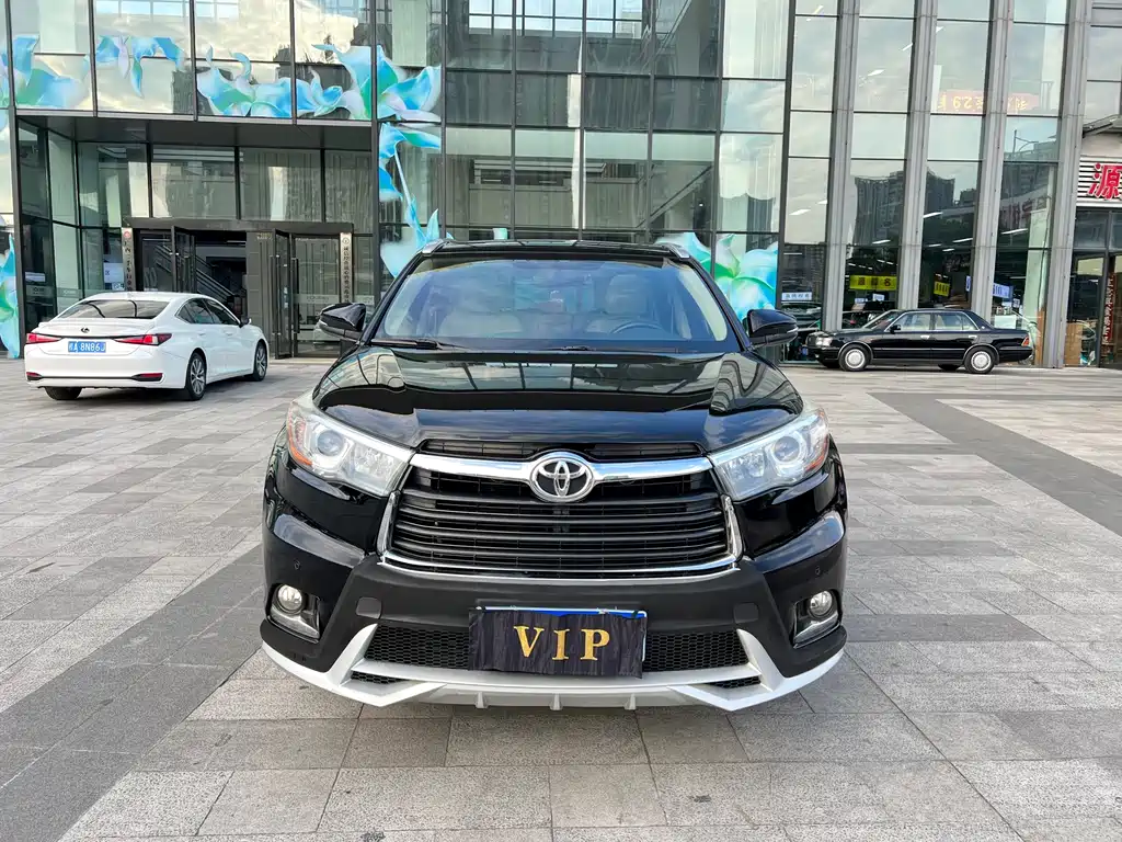 Toyota Highlander — миниатюра 2