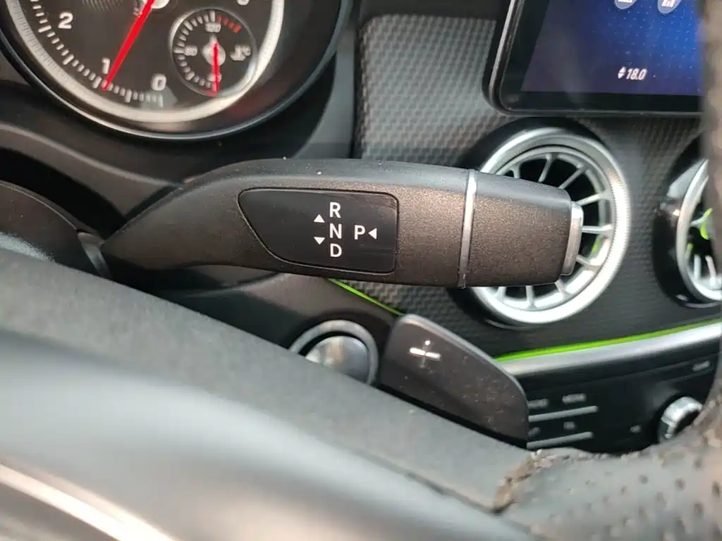 Mercedes-Benz GLA — миниатюра 14
