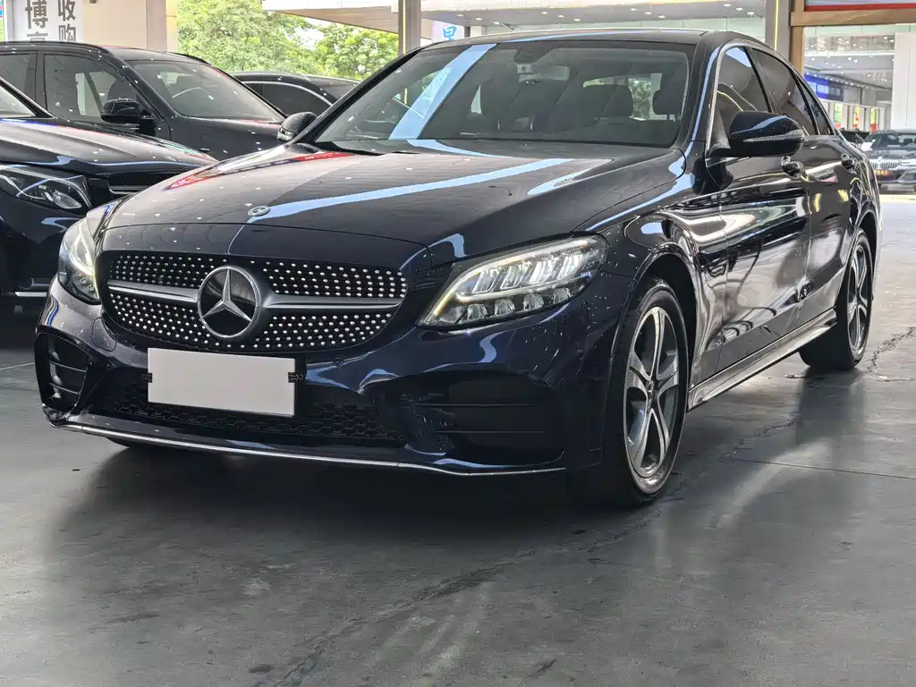 Mercedes-Benz C-Class 2020