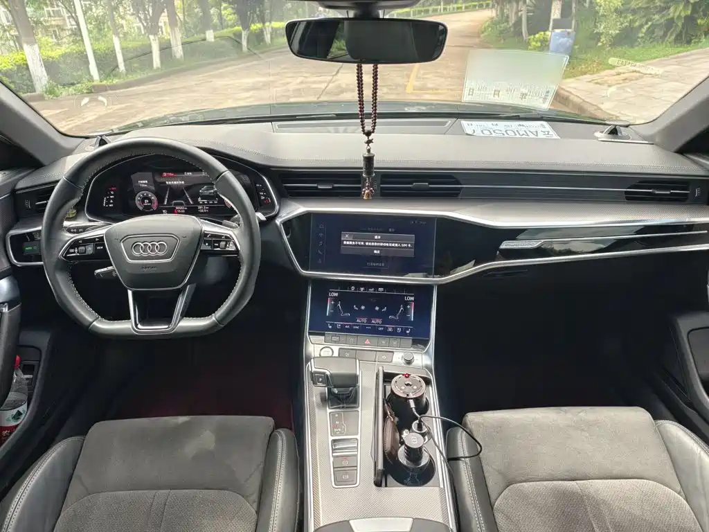 Audi A6L — миниатюра 9