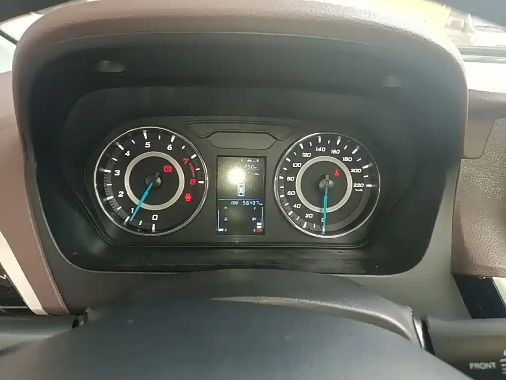 Soueast A5 Yiwu — миниатюра 12