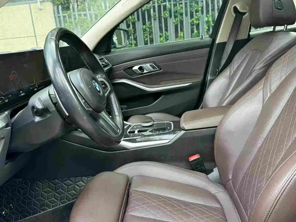 BMW 3 Series — миниатюра 9