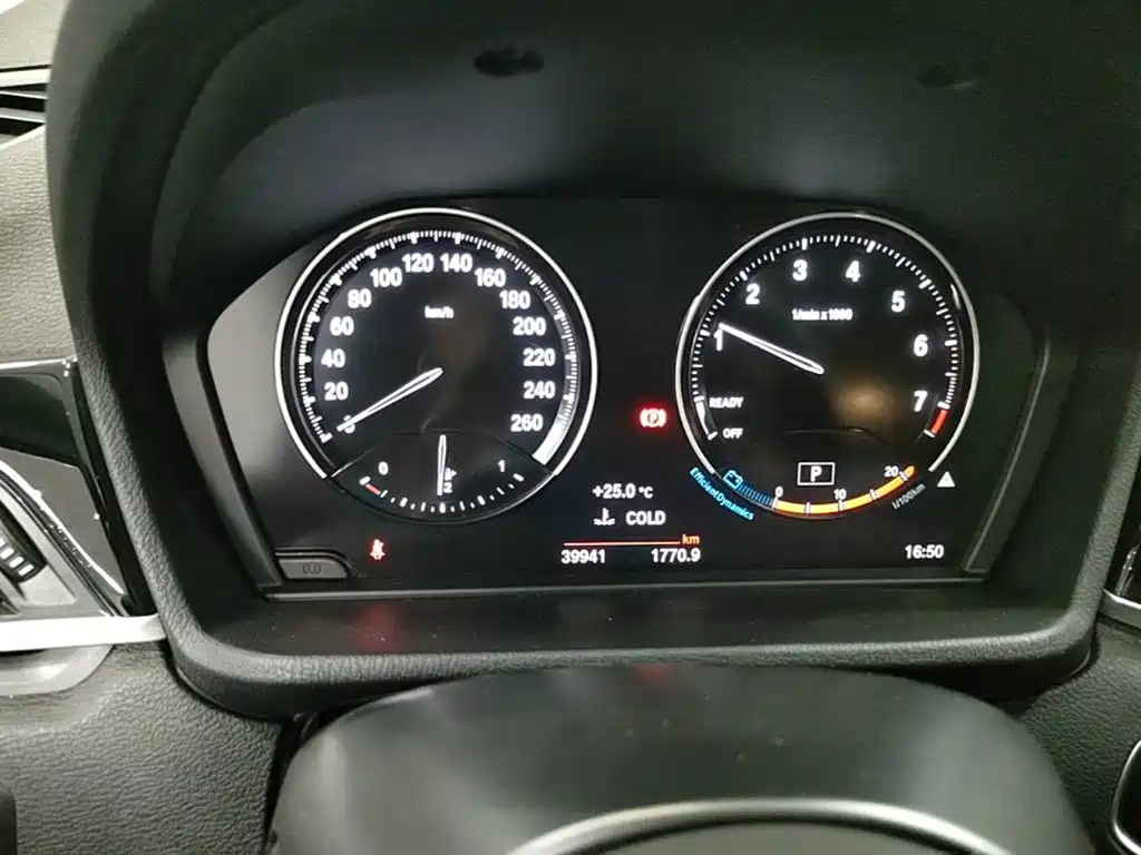BMW X1 — миниатюра 12