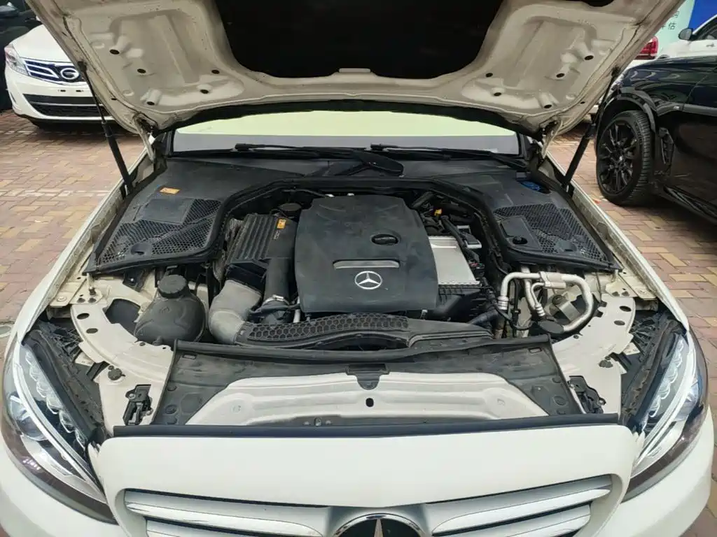 Mercedes-Benz C-Class — миниатюра 20