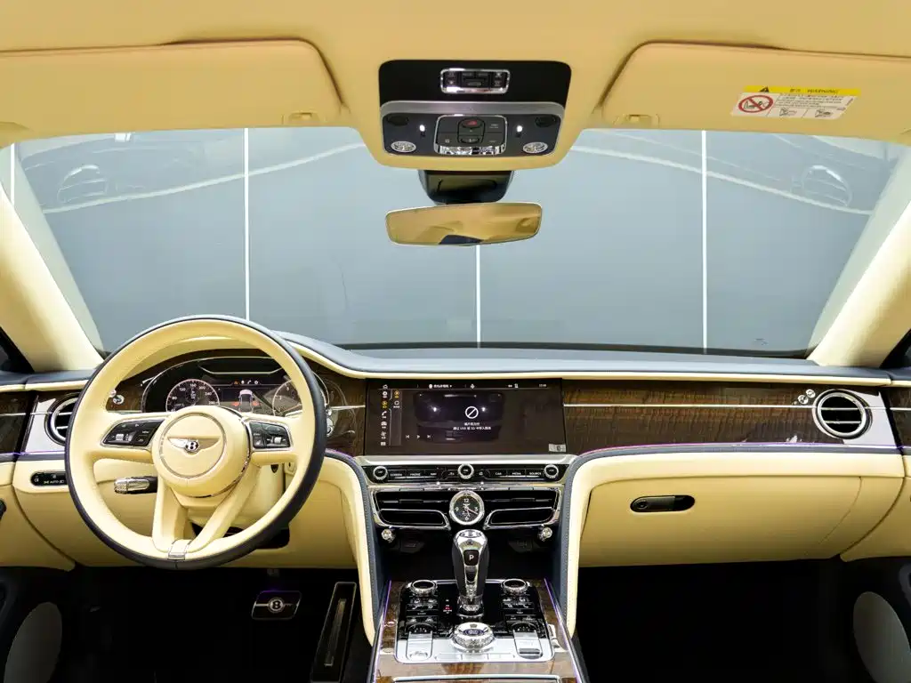 Bentley Flying Spur — миниатюра 17