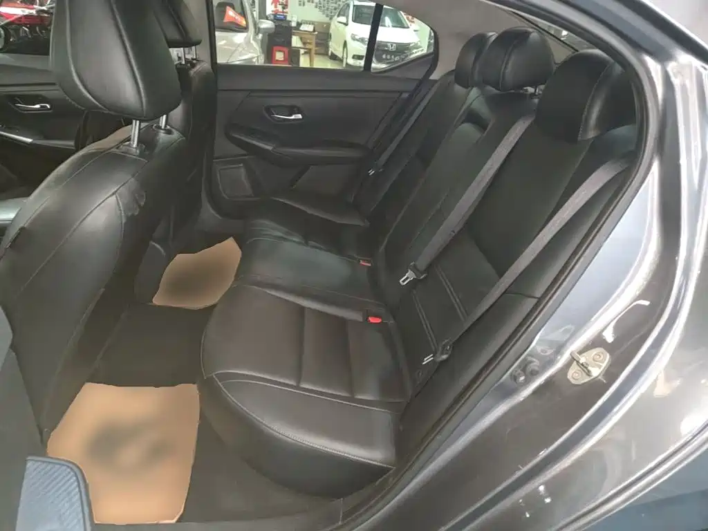 Nissan Sylphy — миниатюра 17
