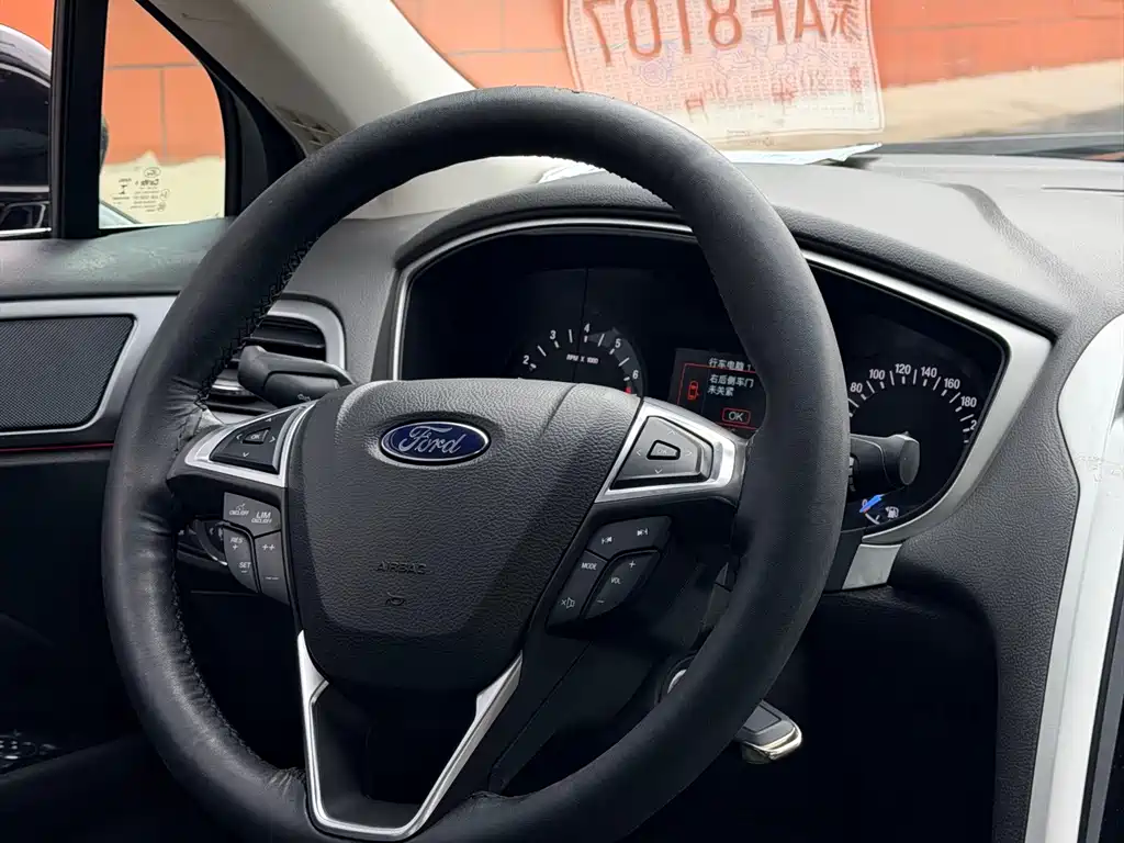 Ford Mondeo — миниатюра 19