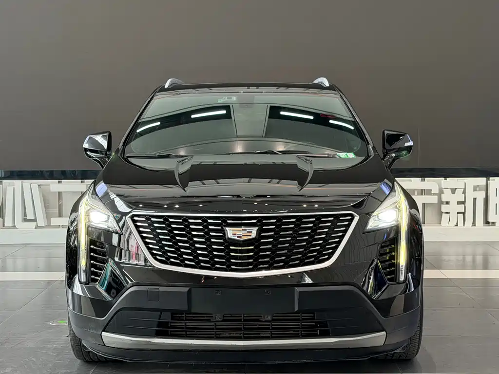 Cadillac XT4 2020 28T Lead