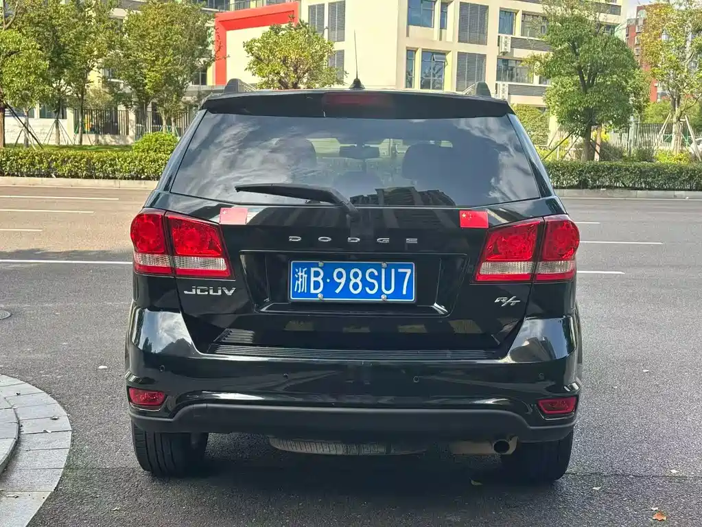 Dodge Journey — миниатюра 9