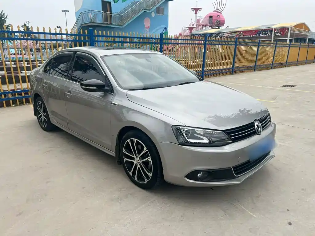 Volkswagen Sagitar — миниатюра 4