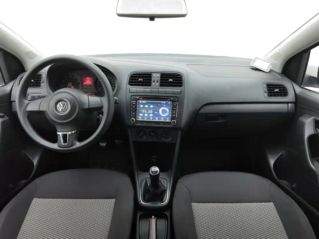 Volkswagen Polo — миниатюра 5