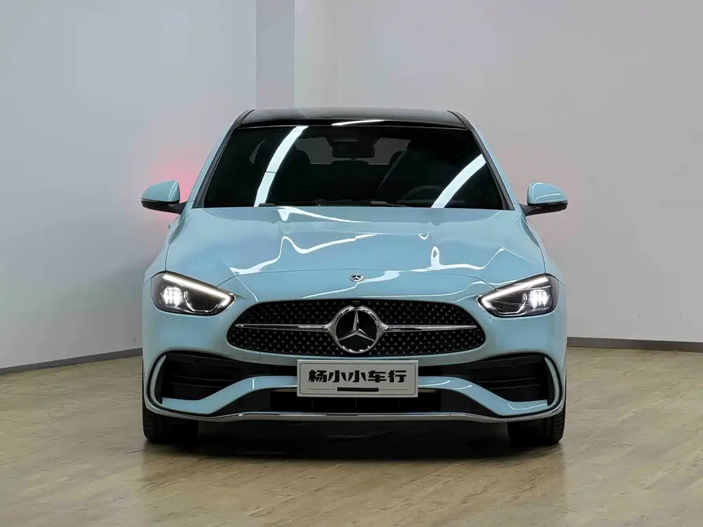 Mercedes-Benz C-Class — миниатюра 2