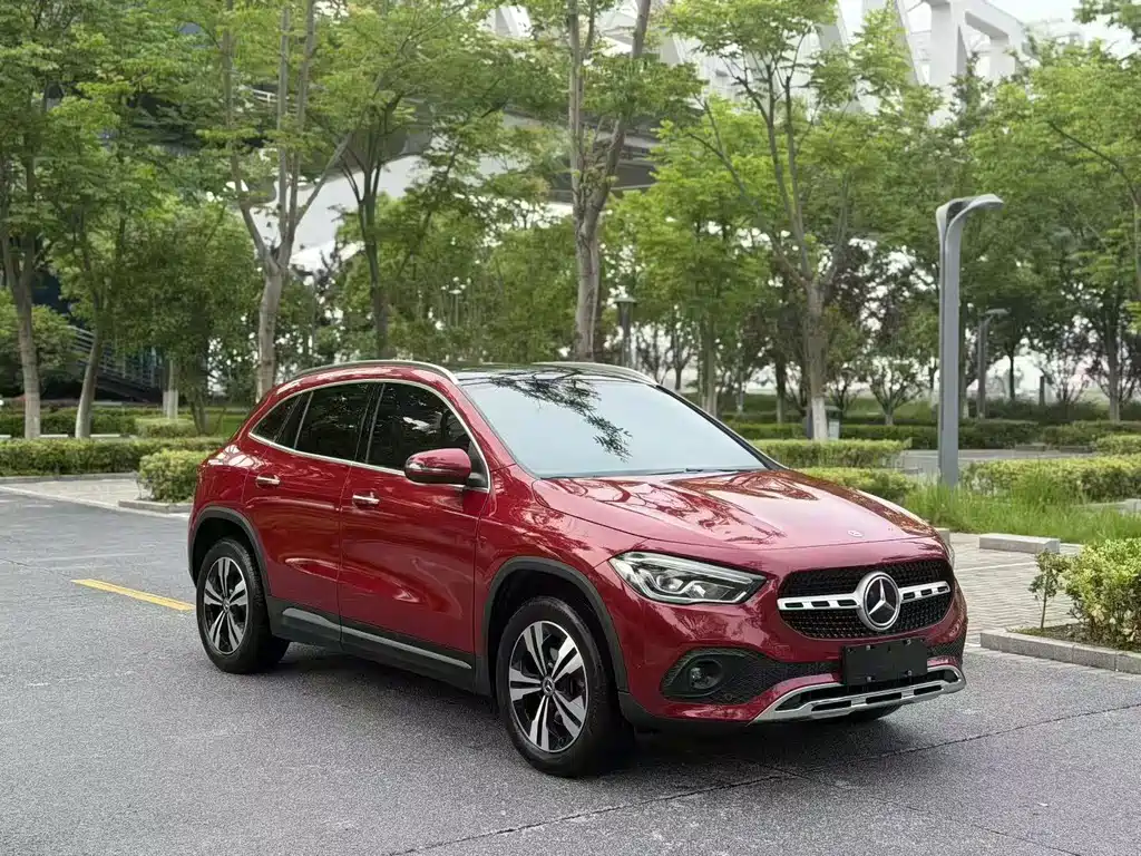 Mercedes-Benz GLA — миниатюра 3
