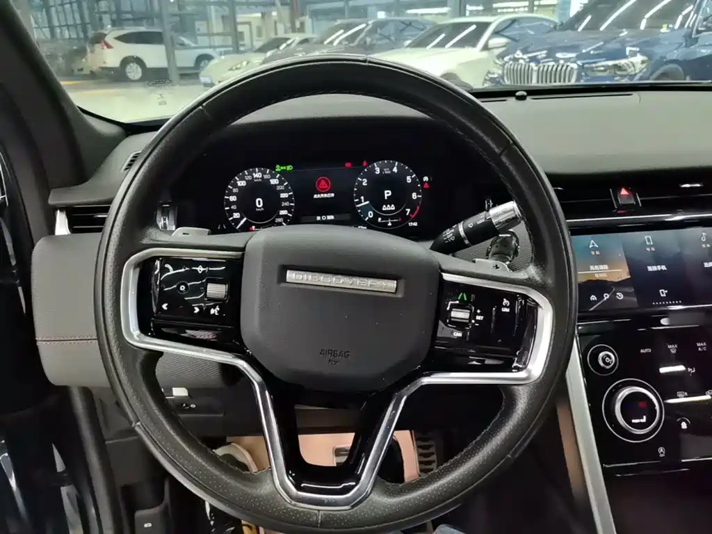 Land Rover Discovery Sport — миниатюра 11
