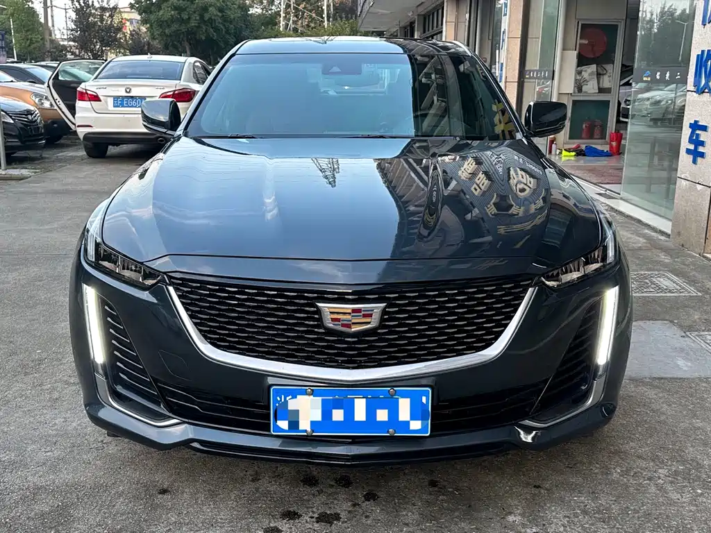 Cadillac CT5 — миниатюра 2
