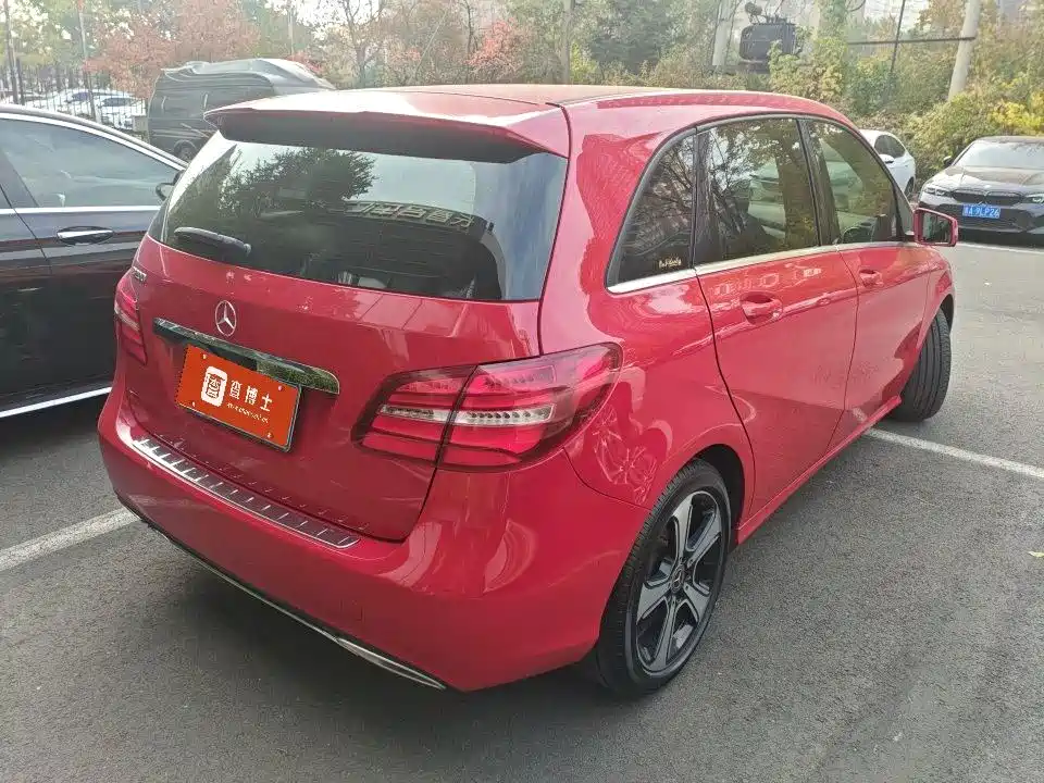 Mercedes-Benz B-Class — миниатюра 9