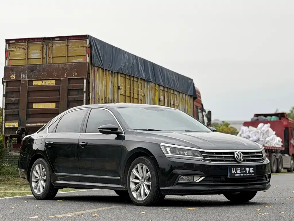Volkswagen Passat 2017 330TSI DSG