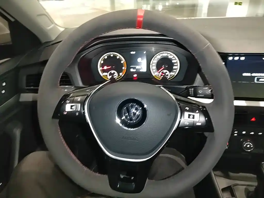 Volkswagen Lavida — миниатюра 11