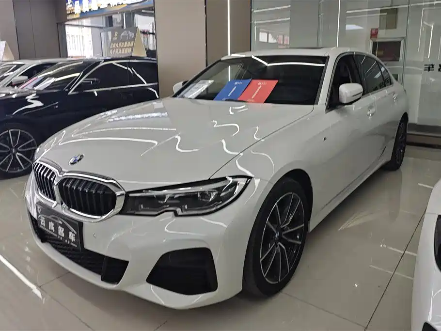 BMW 3 Series 2022