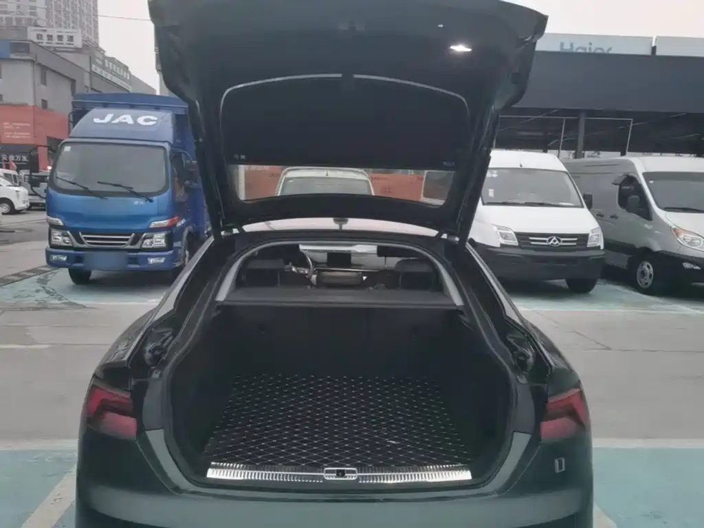 Audi A5 (Import) — миниатюра 19